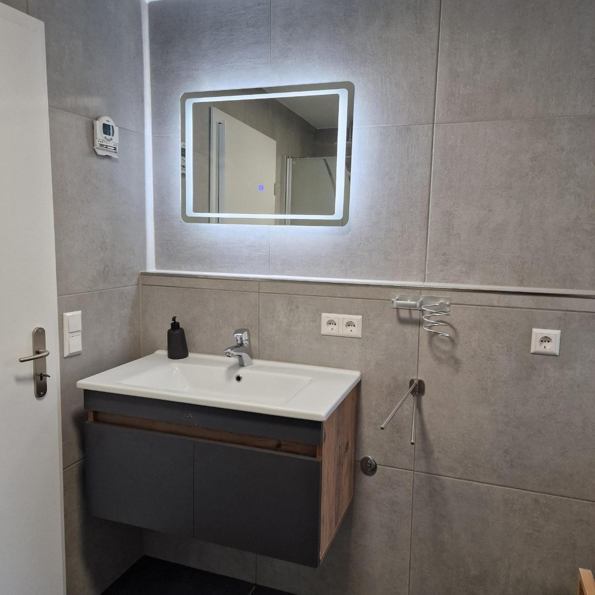 Apartment Da Luiz Salvatore Wurmlingen Bagian luar foto