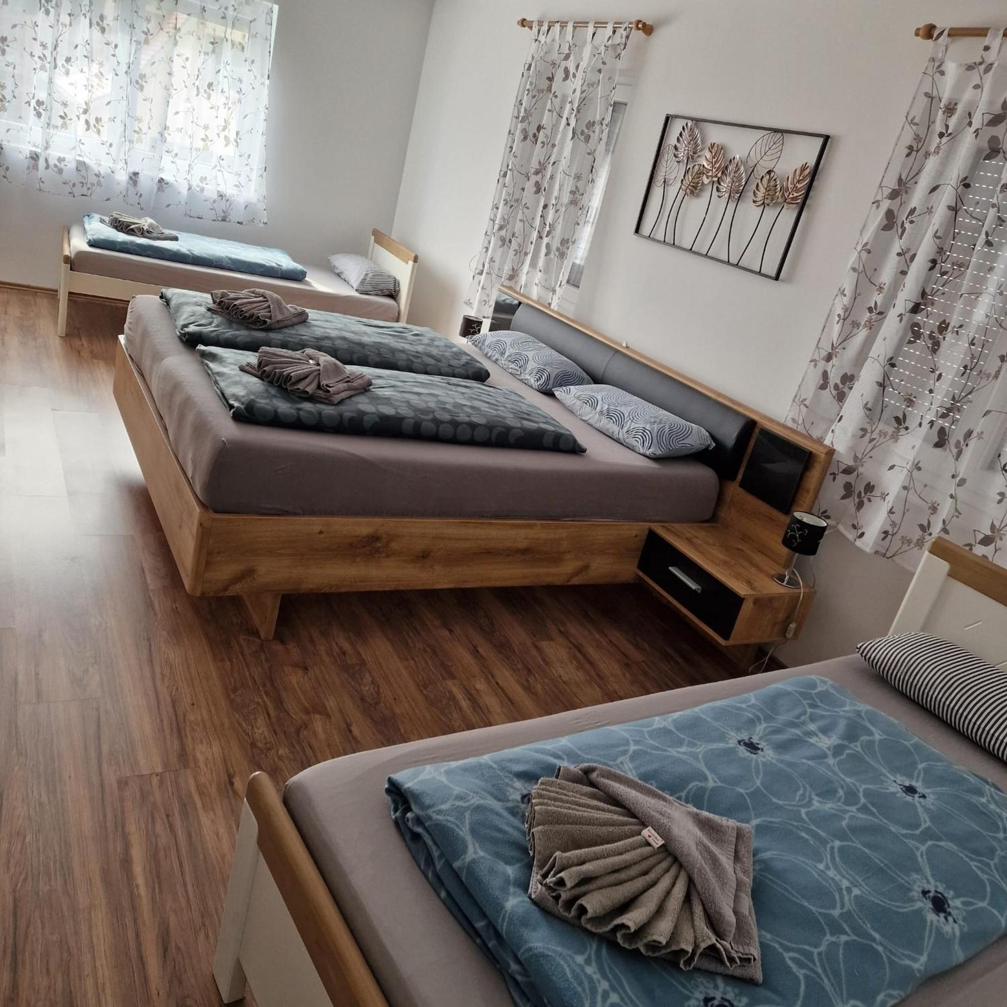 Apartment Da Luiz Salvatore Wurmlingen Ruang foto